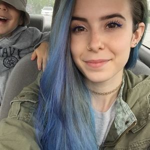 Meet your Posher, Emmie